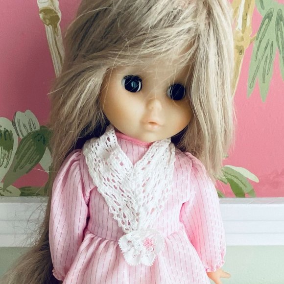 Vintage Clodrey Langeais French Doll: Early 80s - Picture 5 of 16